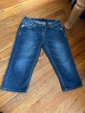 Love Nation Dark Blue Cropped Denim Jeans